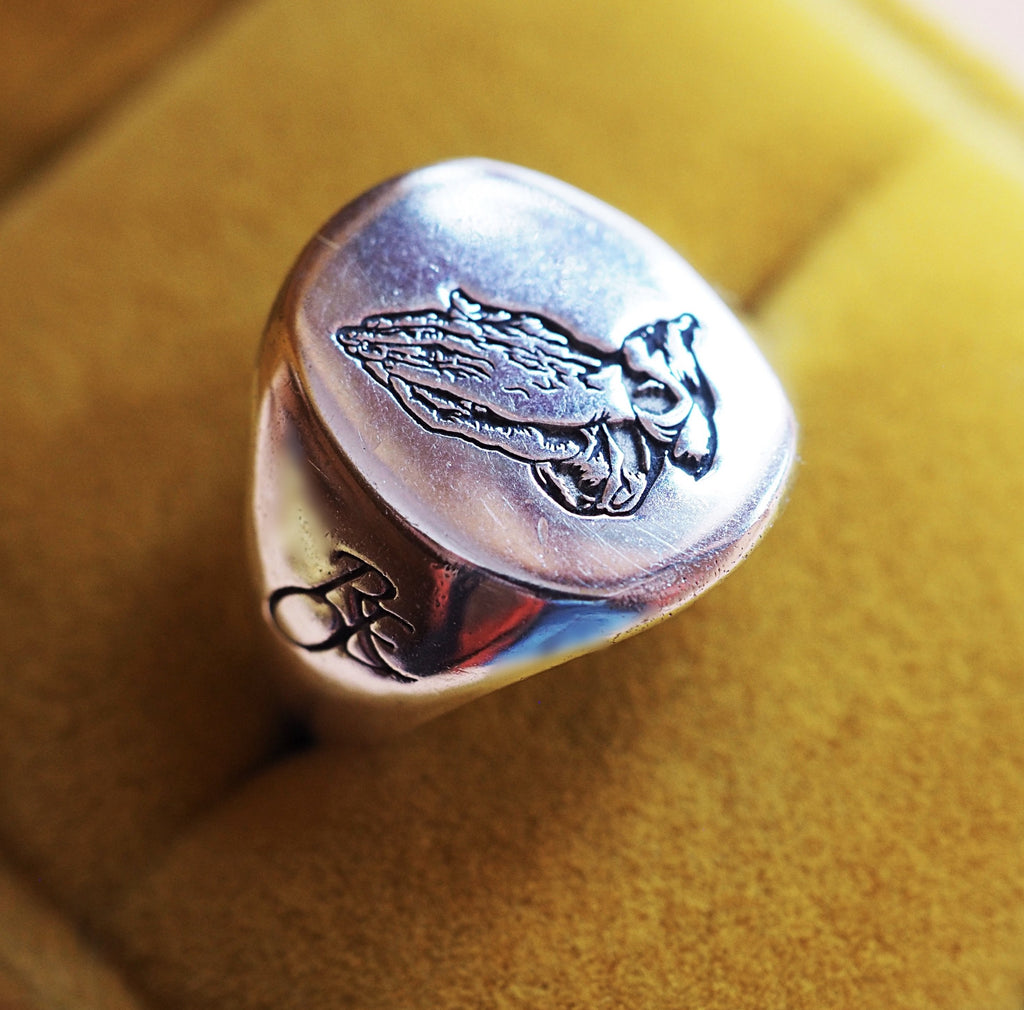 Oval Prayer Signet