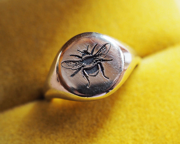 Bumble Bee Signet – reo jewels