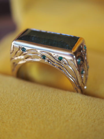 Walpole Bay Tidal Pool Seaweed Rare Emerald Ring